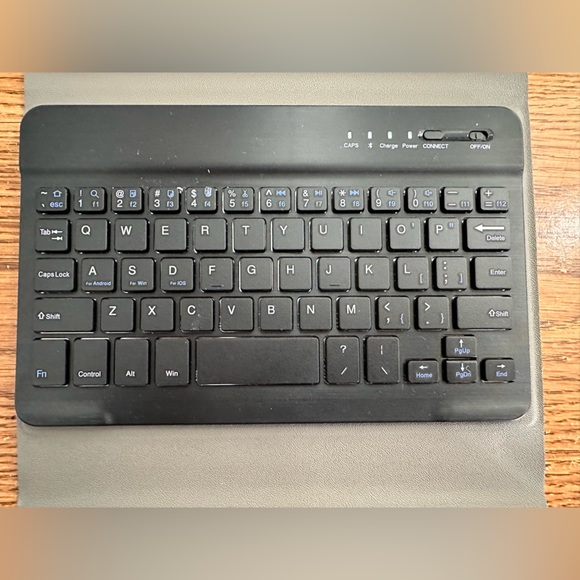 Brand New and Never Used Unlocked Amazon Fire Tablet - Picture 2 of 9